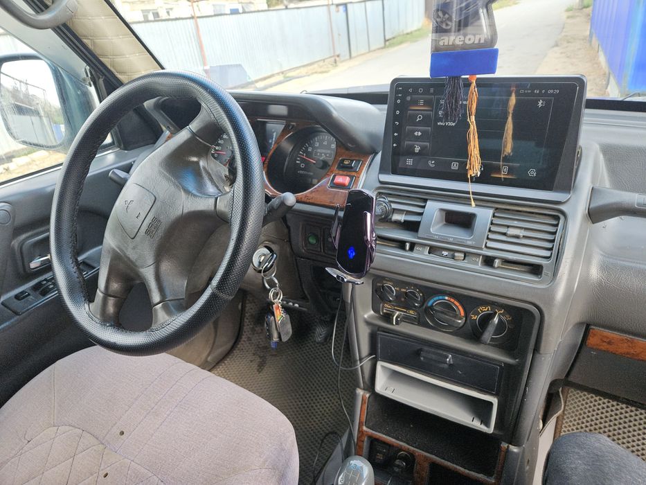 Mitsubishi pajero 2 1999 год