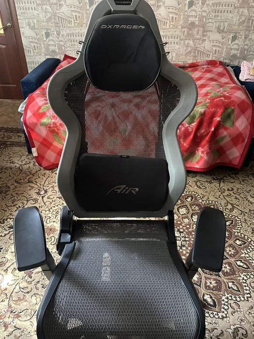 Сроная продажа! Кресло Dxracer air