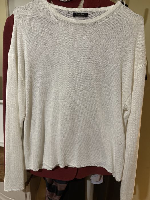 Прекрасна бяла блуза на Massimo Dutti