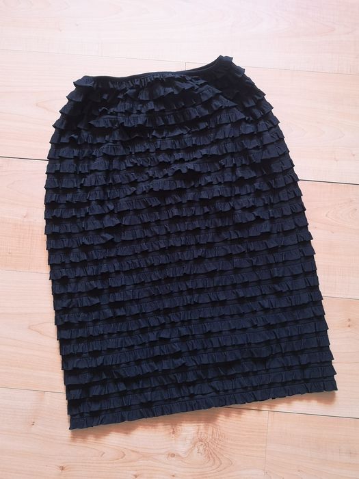 Дълга черна пола Joseph Ribkoff
Размер S,