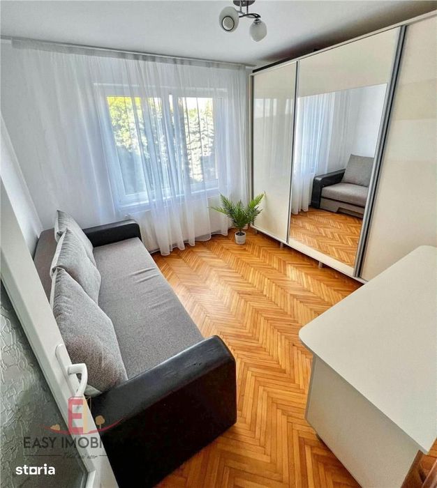 Apartament 4 camere, UMF, Cornisa, 2 bai, Targu Mures