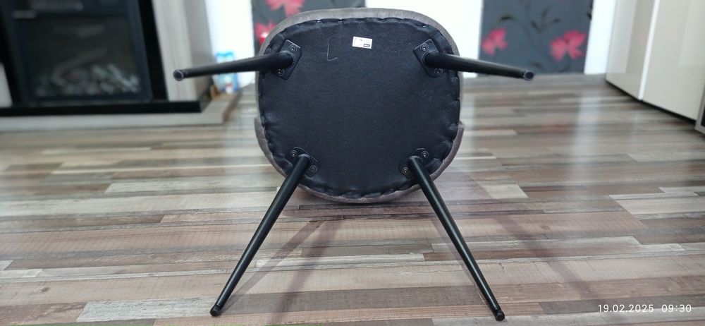 Scaune  universale(4 bucății)