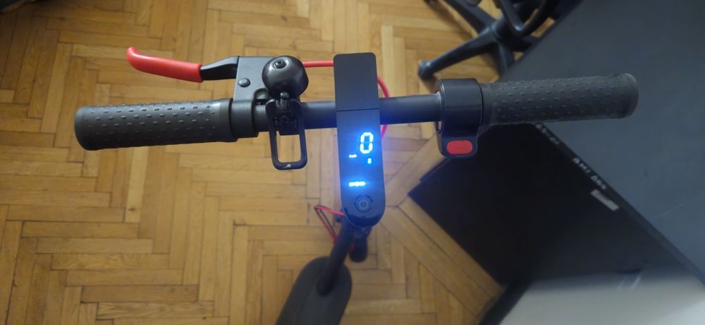 Trotineta electrica Xiaomi M365 PRO