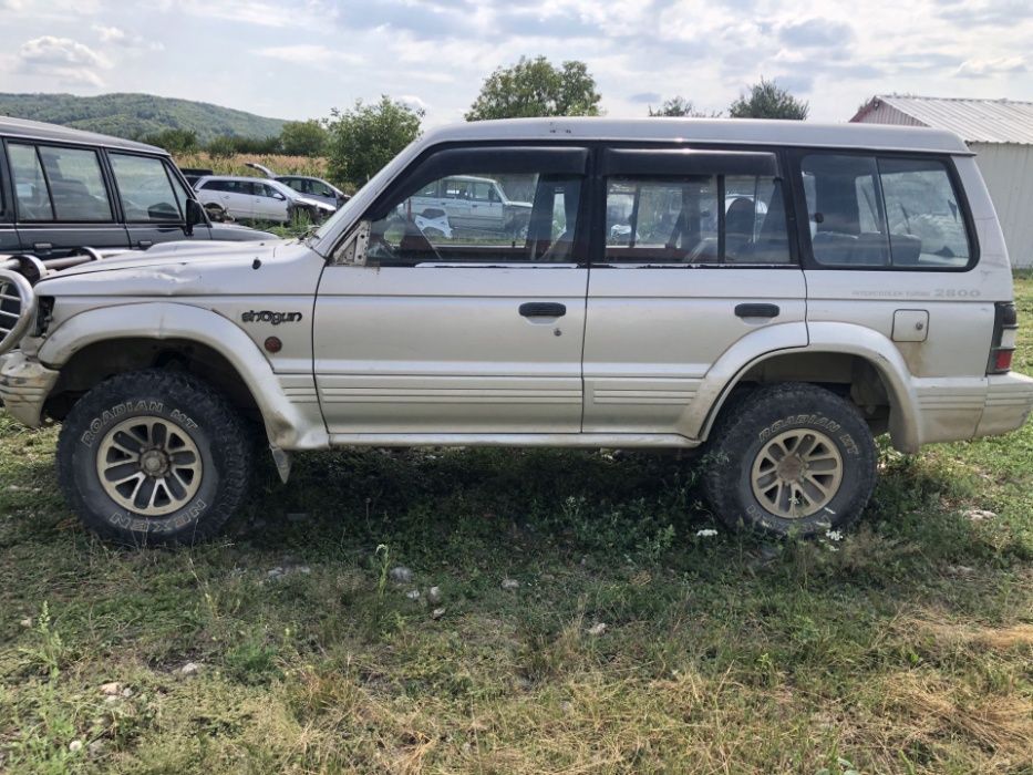 Dezmembrari dezmembrez piese mitsubishi pajero shogun 2800cmc mk2