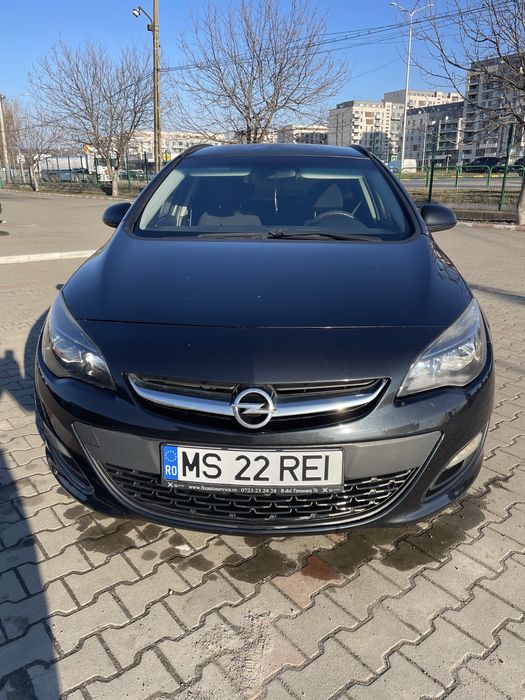 OPEL Astra 2013 — imagine 2