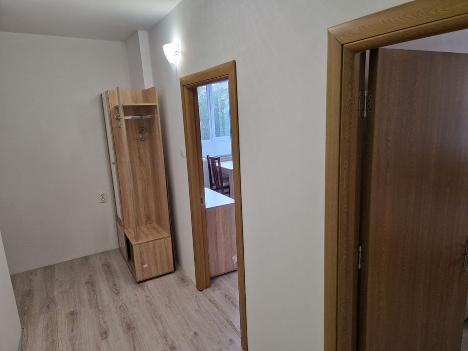 Двустаен апартамент