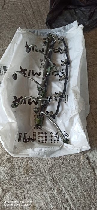 Vând injectoare BMW 231 cp 3.0 d