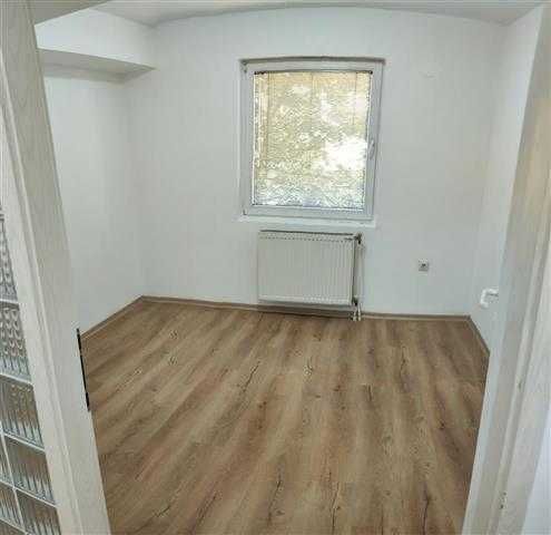 Дава се под наем Двустаен апартамент в Пловдив, Остромила - 61 кв.м за 198.9 € - Снимка #3