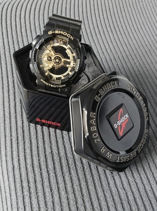 Casio G-Shock GA-110GB-1A Black & Gold