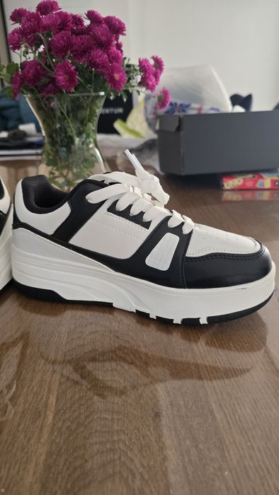 Adidasi copii cu role