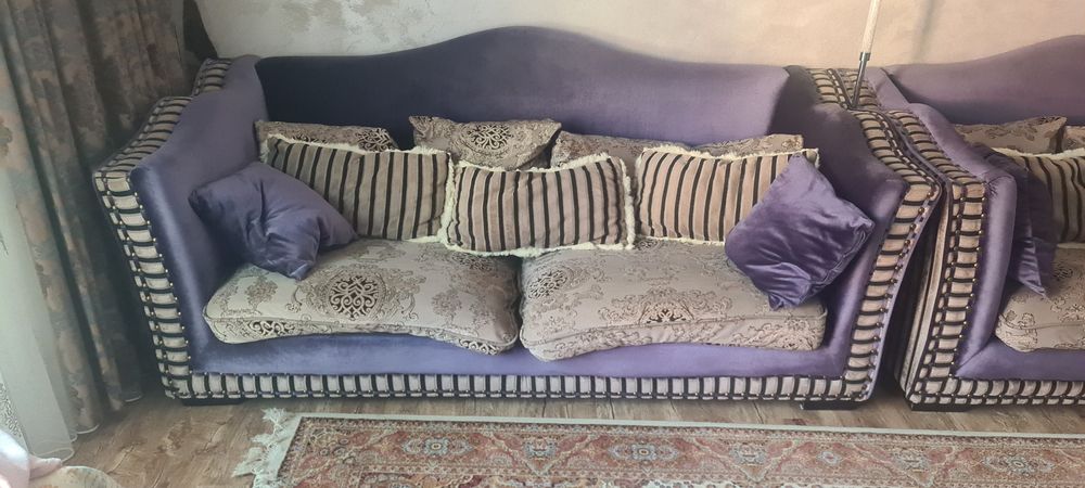 Vand canapele DIVANI & SOFA Compozitie Enzo