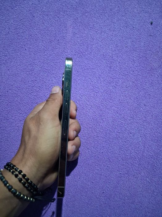 13 pro max impecabil