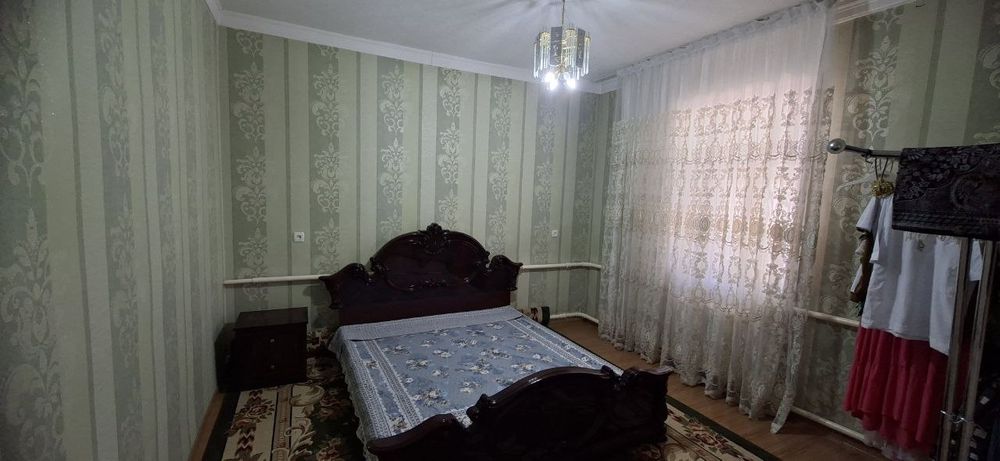 Янгийол шахрида ховли уй сотилади