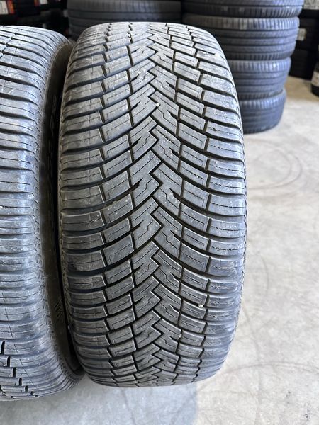 235/50/19 PIRELLI 4бр
