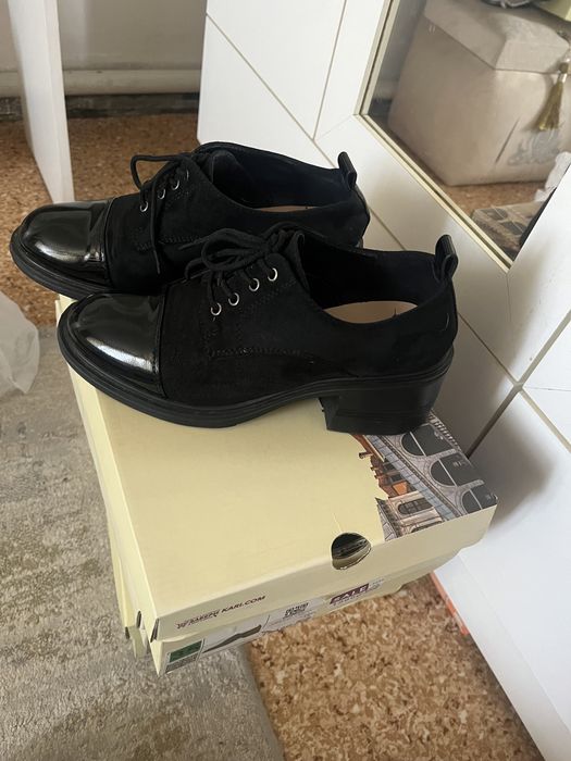 Продам обувь женский 35 размер