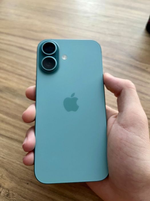 iPhone 16, 128, Teal