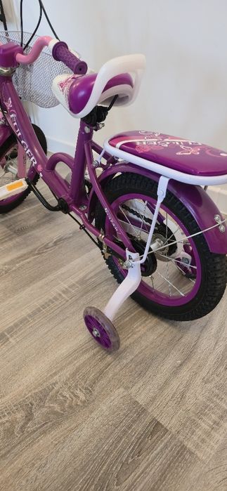 Vând bicicletă copii