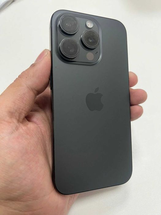 Продам Iphone 15 pro 128Gb