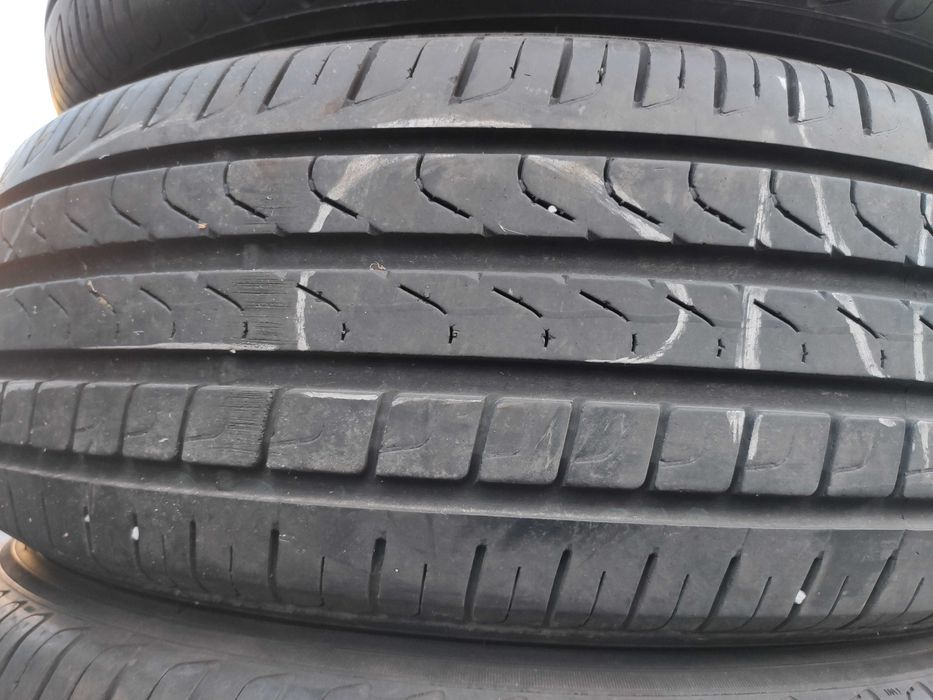 4бр Летни гуми 215 65 17 - Pirelli -