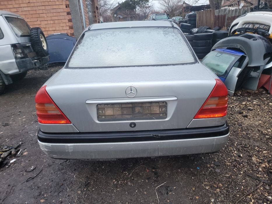 Мерцедес ц класа 1.8 на части/mercedes c klasa 1.8 na chasti