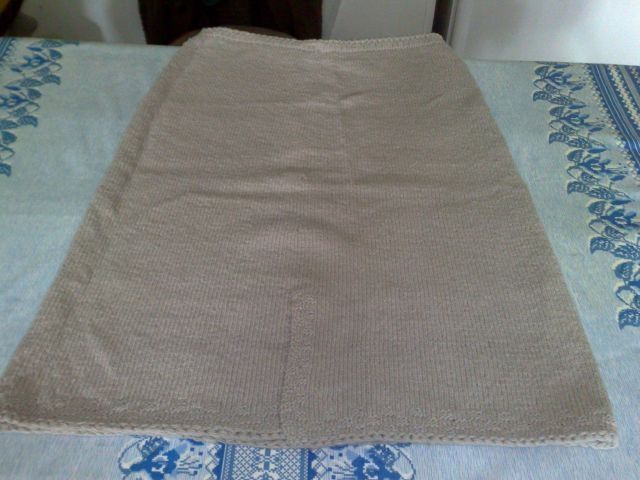 Fuste si pardesiu dama,noi,din PNA