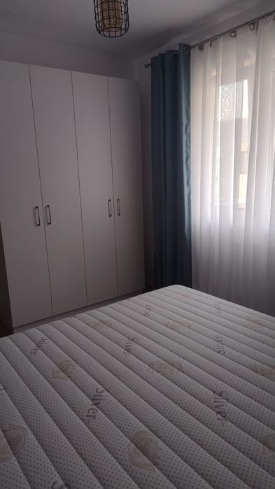 Apartament 2 camere de închiriat