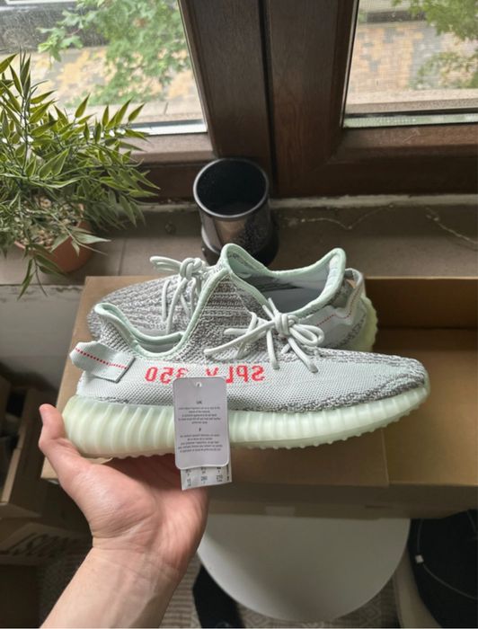 Adidas Yeezy Boost 350 V2 Zebra 40