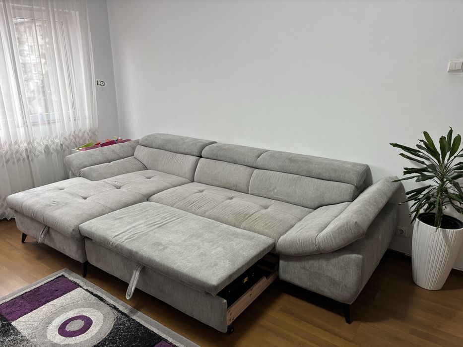 Vând colțar extensibil cu ladă de dopozitare