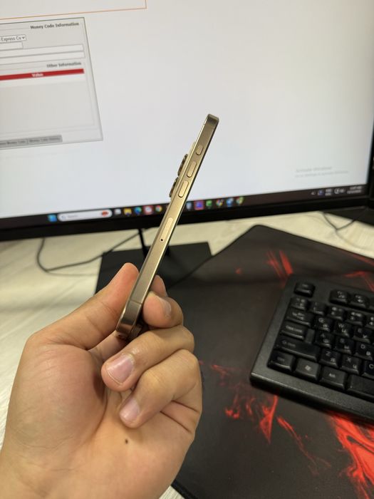 Iphone 16 pro 128 gold