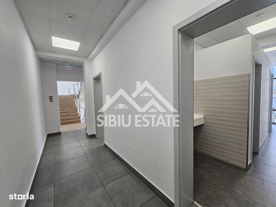 Spatiu de birouri de inchriat locatie centrala si vizibilitate buna