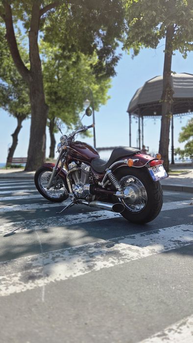 SUZUKI Intruder  VS 1400