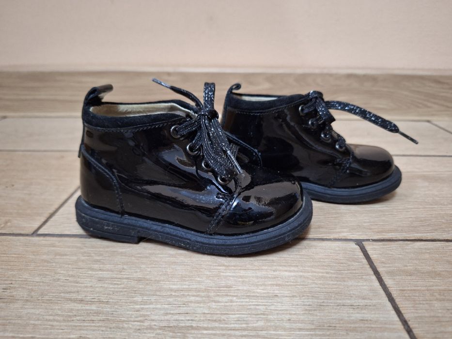 Детски боти номер 21