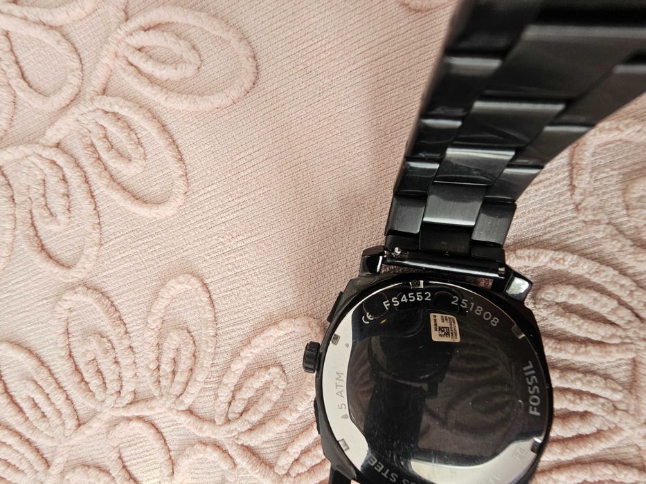 Ceas Fossil  İn Cutie
