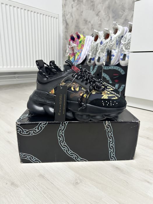 Versace chain Reaction