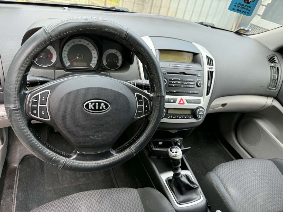 Лек автомобил KIA CEED CRDI 1.6
