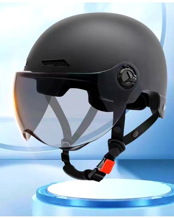 Продаю шлем. Новый.