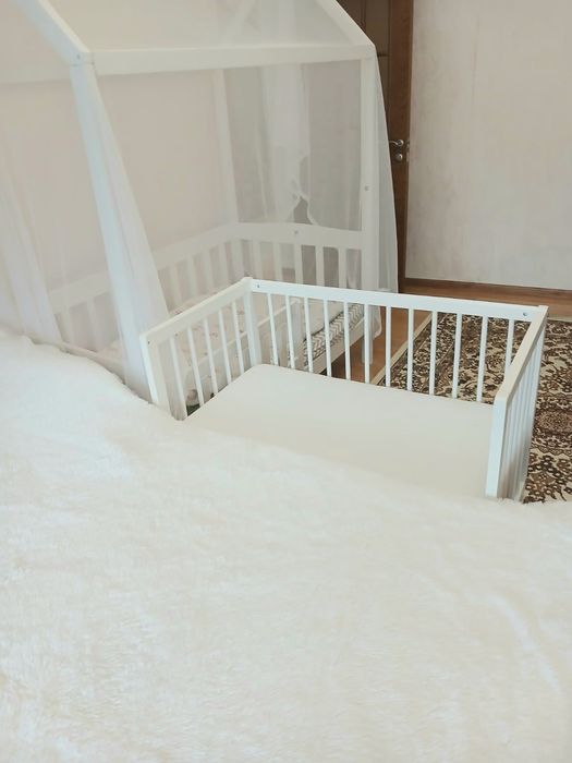 Детская кроватка