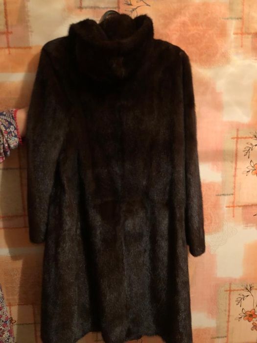 Норковая шуба с капюшоном