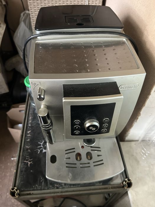 Кафе машина DeLonghi