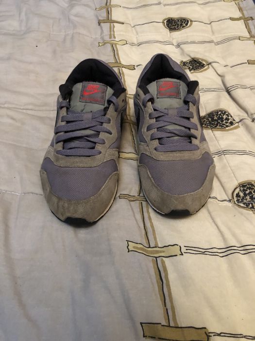 Nike маратонки нови