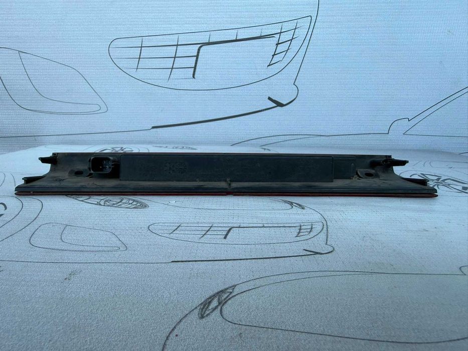Lampa Frână Suplimentară Haion Ford Kuga 2 2015 / 2012-2019 / Cod OEM 3M51-13A613-AA (5C2)