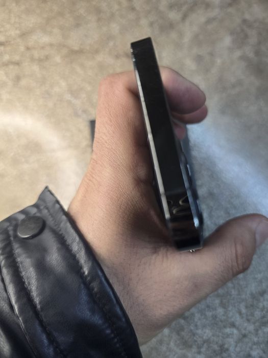 iPhone 12 Pro 128 Gb karobka dok