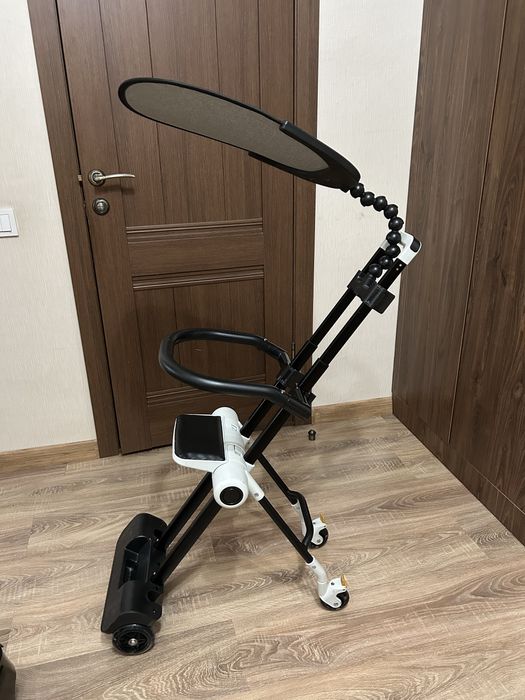 Продам чемодан коляску