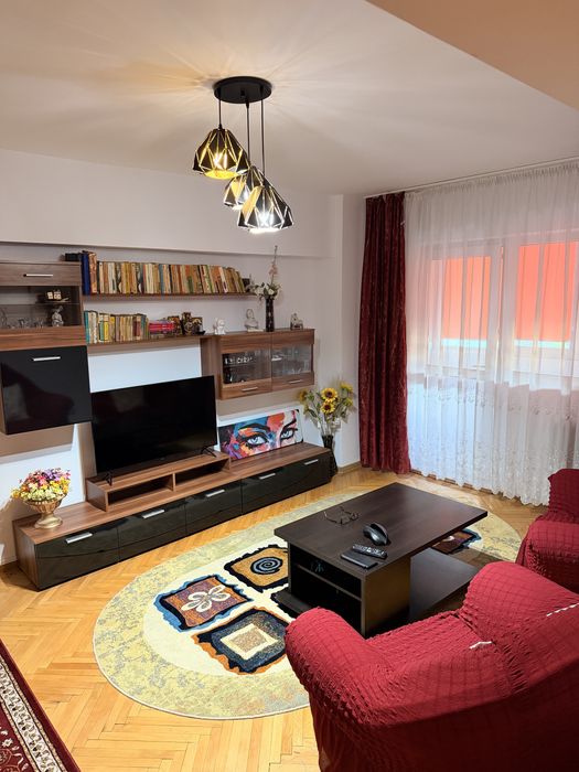 Inchiriere apartament 2 camere, calea mosilor