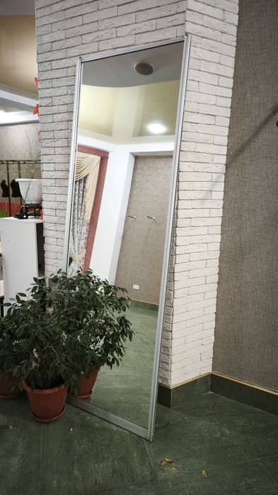 Продам стеллажи, оборудование