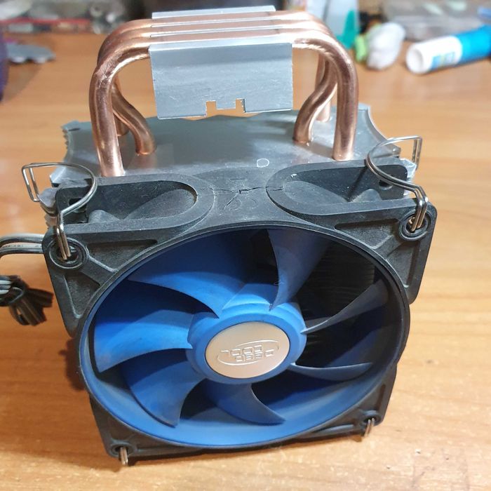 Кулер DeepCool (башя с тремя трубками) 7000т.