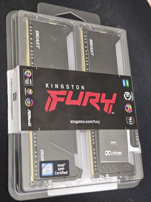 Оперативная память DDR4 8x2 3200 RGB