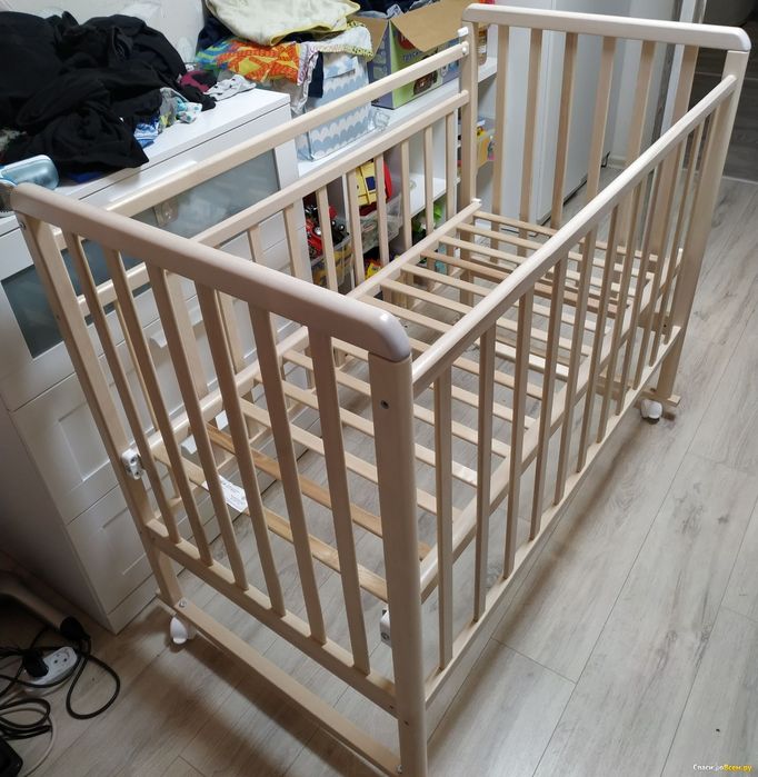 Манеж кровать Babyton. Россия.