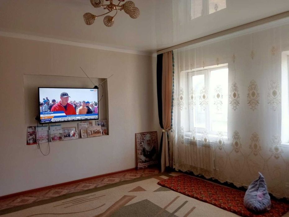 Недорого продается дом в с.Желаево с участком 6соток