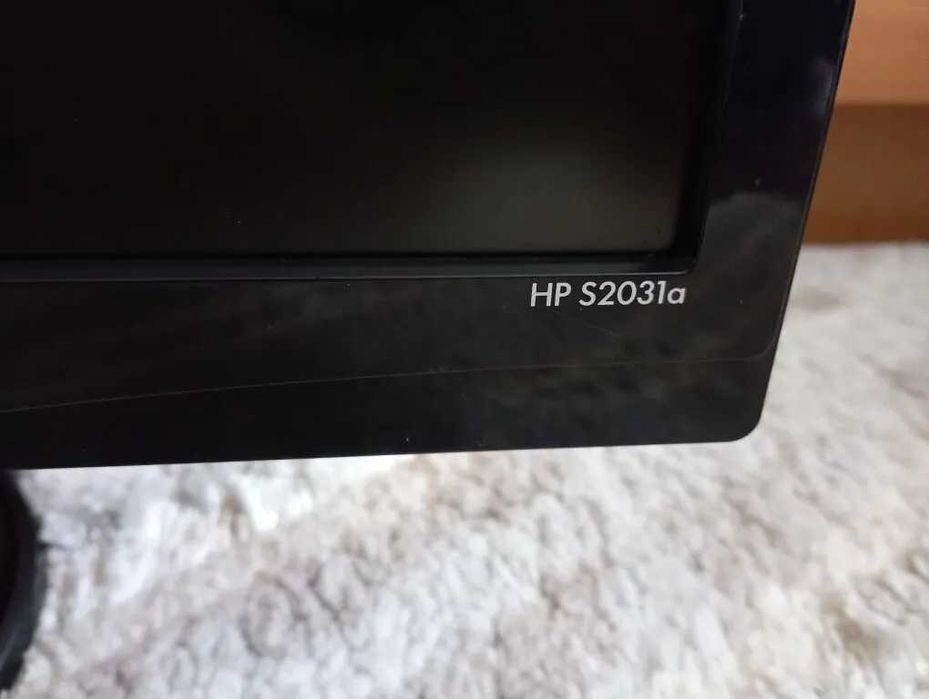 Монитор HP 20дюйм
